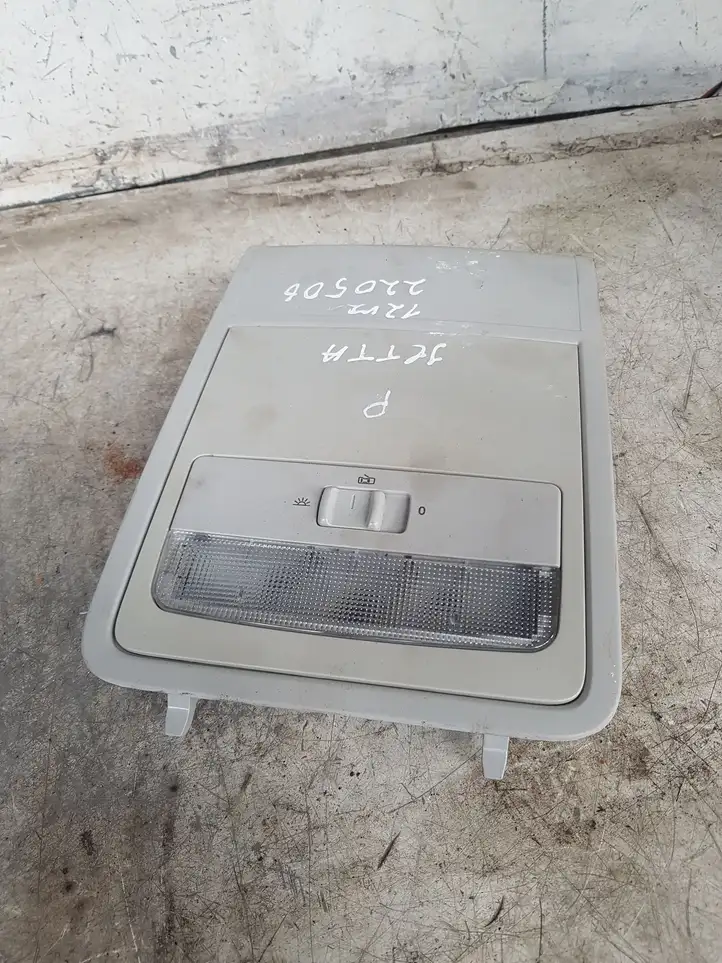 Volkswagen Jetta VI (2011 - 2018) Передняя подсветка — фото 3