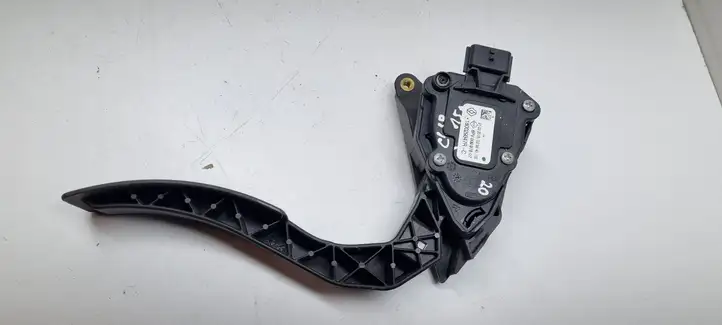 Renault Clio IV (2012 - 2019) 180029347R Педаль акселератора — фото 2