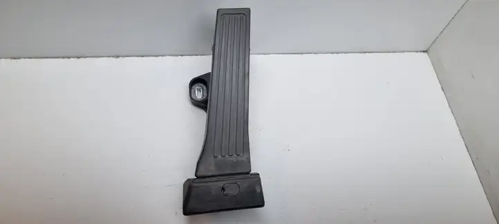 Kia Sportage (2014 - 2016) 32414400 Педаль акселератора — фото 1