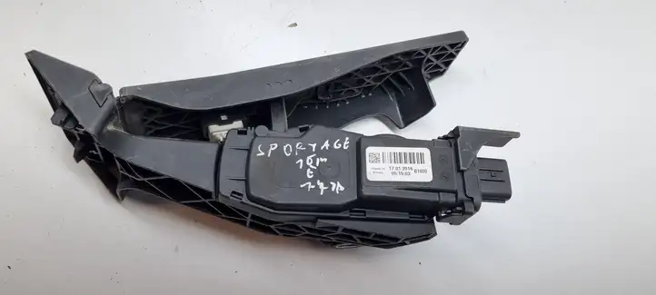 Kia Sportage (2014 - 2016) 32414400 Педаль акселератора — фото 2