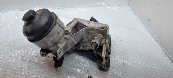 Opel Astra J (2009 - 2012) 6740273586 Кронштейн масляного фильтра — фото 1