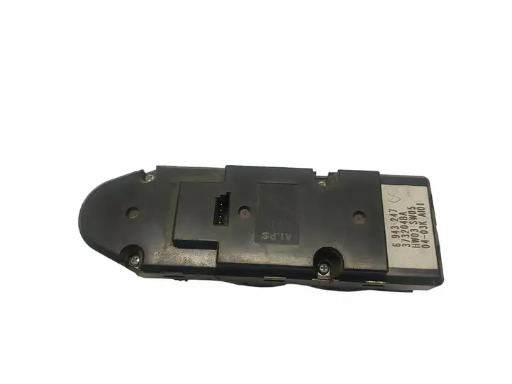 BMW 5 E60 E61 (2004 - 2010) 6943247 Кнопка стеклоподъемников — фото 2