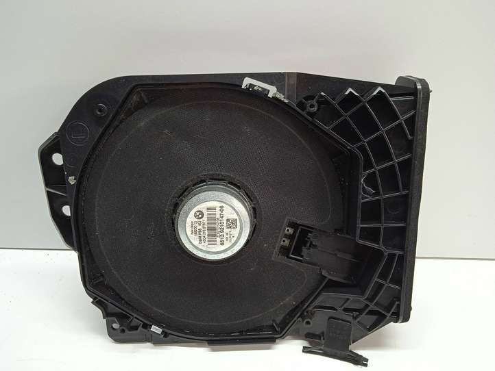 BMW 1 F20 F21 (2011 - 2019)  18820010 Громкоговоритель низкой частоты