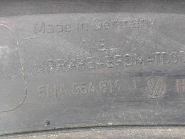 Volkswagen Tiguan (2016 - 2020)  5NA854819J Задняя арка