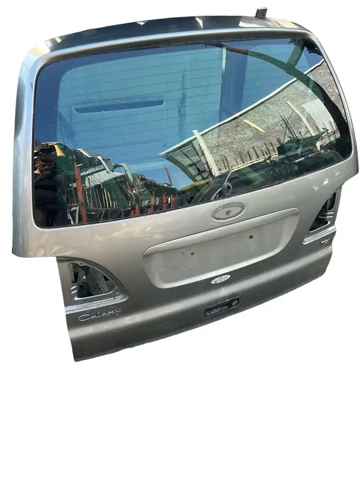 Ford Galaxy (2000 - 2006) Крышка багажника — фото 1