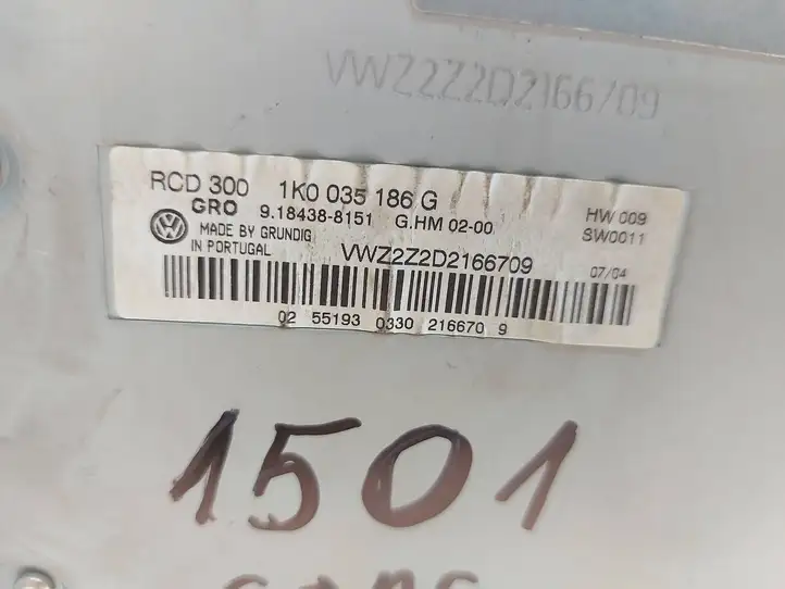 Volkswagen PASSAT B6 (2005 - 2010) 1K0035186G Магнитола / мультимедийная система — фото 4