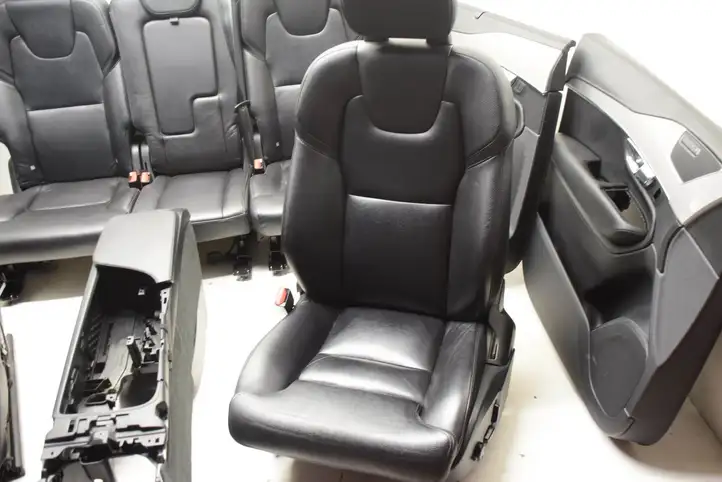 Volvo XC90 (2014 - 2019) Комплект салона — фото 8
