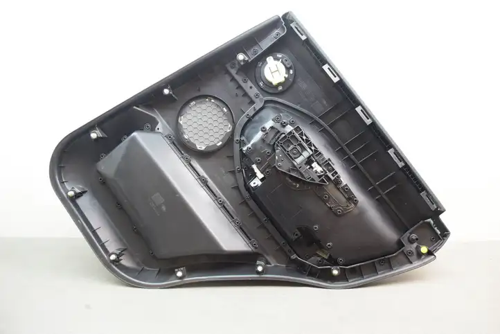 Land Rover Range Rover Evoque L538 (2015 - 2018) BJ32274W03A Обшивка задней двери — фото 12