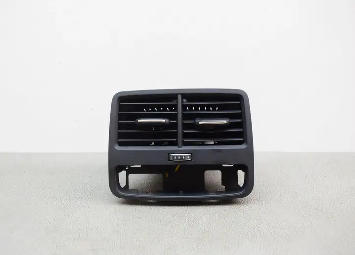 Audi A4 S4 B9 (2015 - 2019) 8W0819203B Другая деталь консоли (туннеля) — фото 1