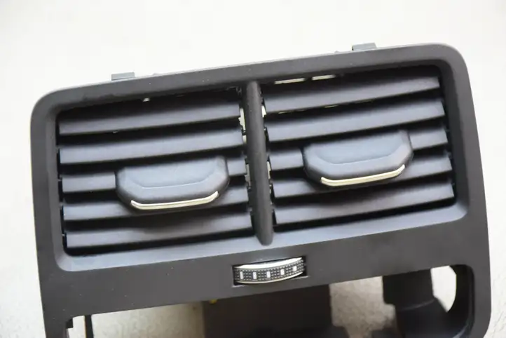 Audi A4 S4 B9 (2015 - 2019) 8W0819203B Другая деталь консоли (туннеля) — фото 7