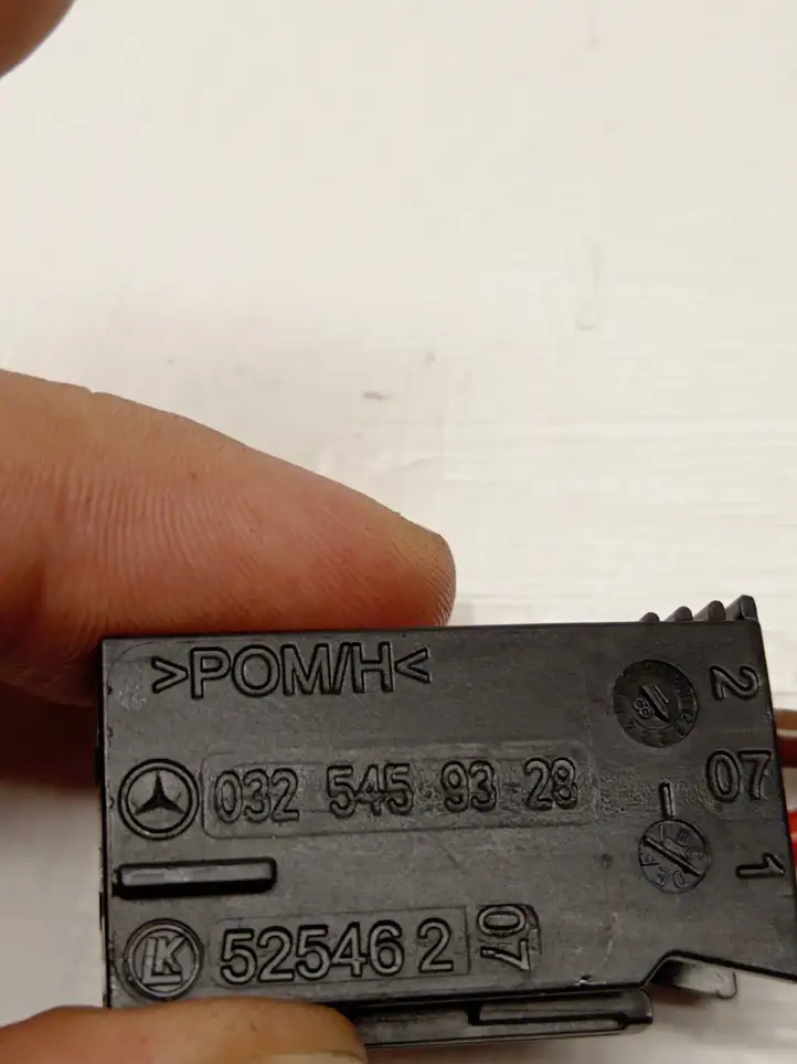 Mercedes-Benz C W205 (2014 - 2021) A0325459328 Прочая электропроводка — фото 3