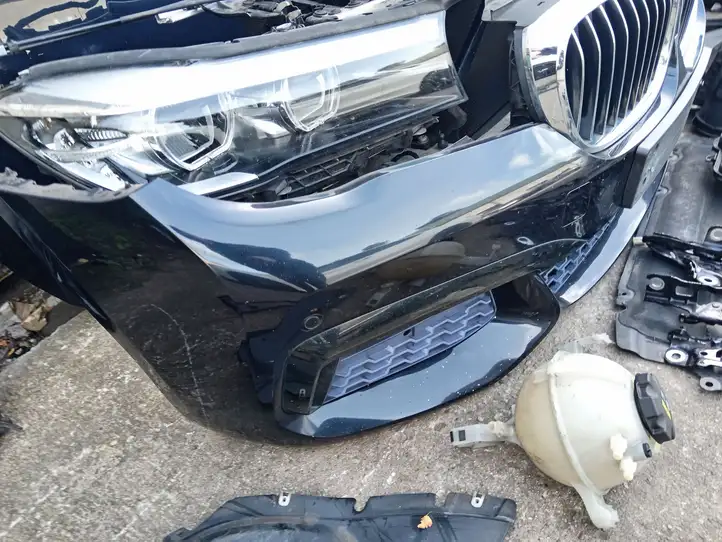 BMW 7 G11 G12 (2015 - 2022) Комплект передней части — фото 21