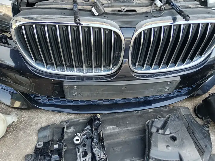 BMW 7 G11 G12 (2015 - 2022) Комплект передней части — фото 24