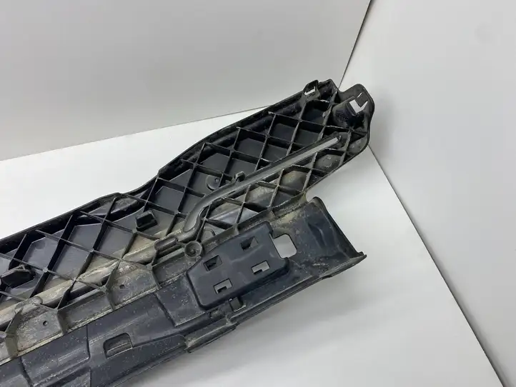 BMW 5 F10 F11 (2009 - 2016) 8053584 Кронштейн заднего бампера — фото 8