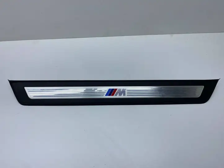 BMW 5 F10 F11 (2009 - 2016) 8050043 Внутренняя обшивка порога (комплект) — фото 4
