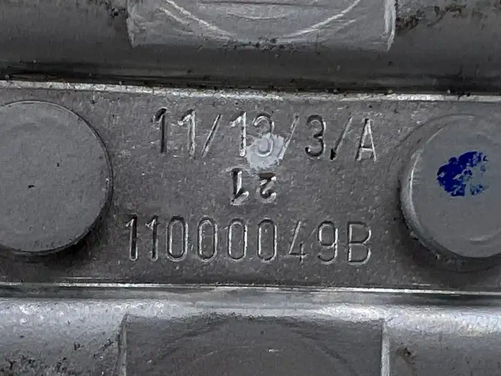 Mercedes-Benz C W204 (2007 - 2014) 11000049B Петля замка задней двери — фото 6