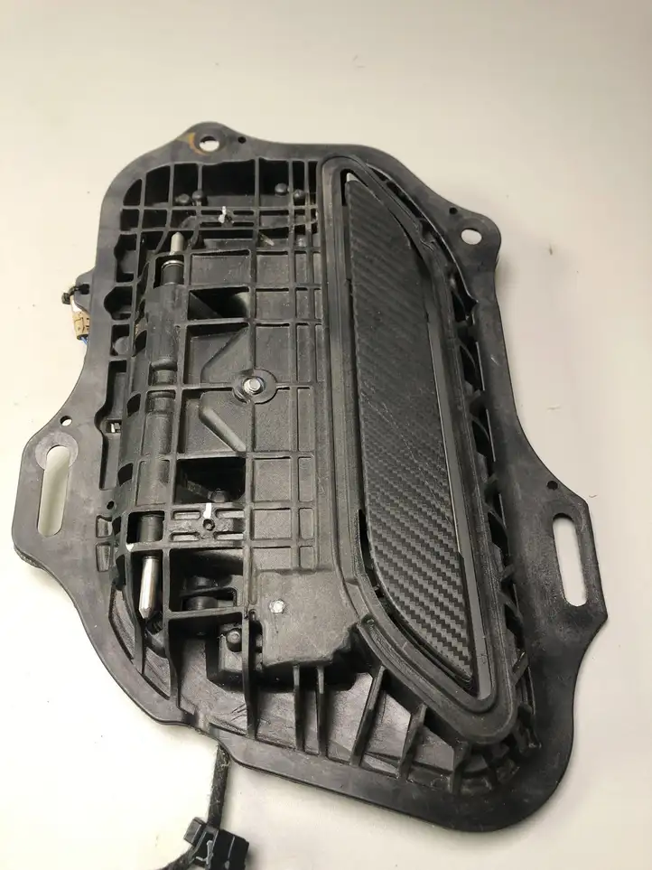 Tesla Model S (2016 - 2021) 100737501M Наружная ручка задней двери — фото 2