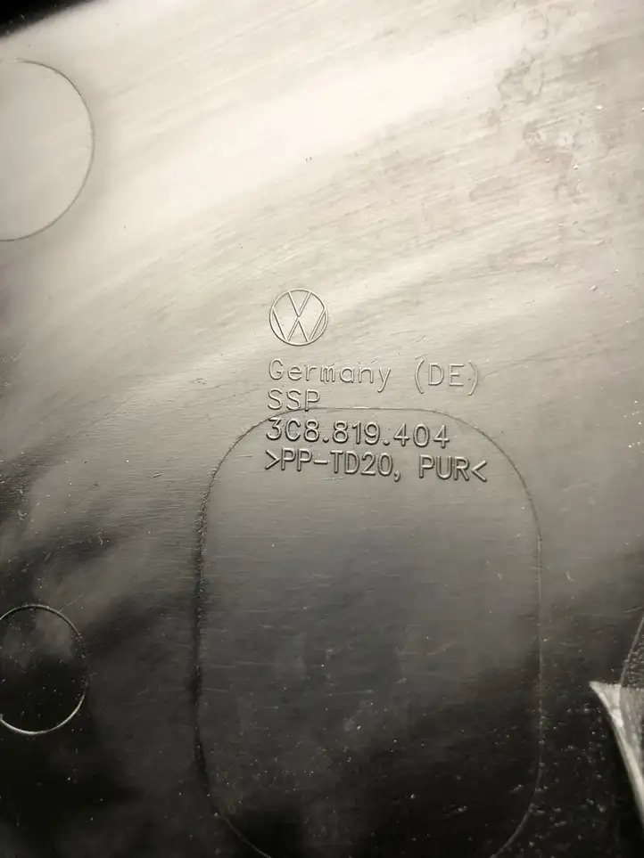 Volkswagen PASSAT CC (2012 - 2017) 3C8819404 Накладка стоек лобового стекла — фото 5