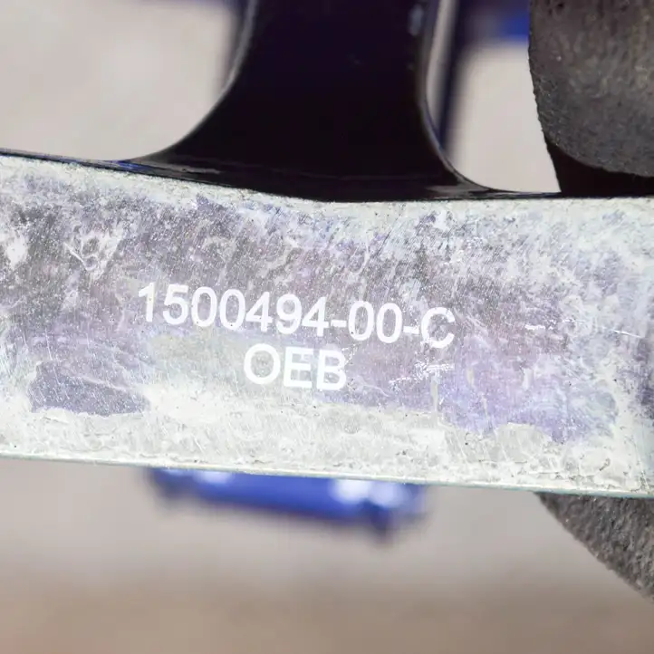 Tesla Model Y (2019 - 2024) 150049400C Петли крышки багажника — фото 6