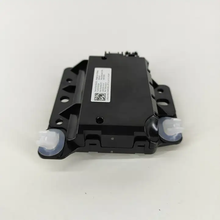 Tesla Model 3 (2017 - 2023) 109329500A USB модуль — фото 3