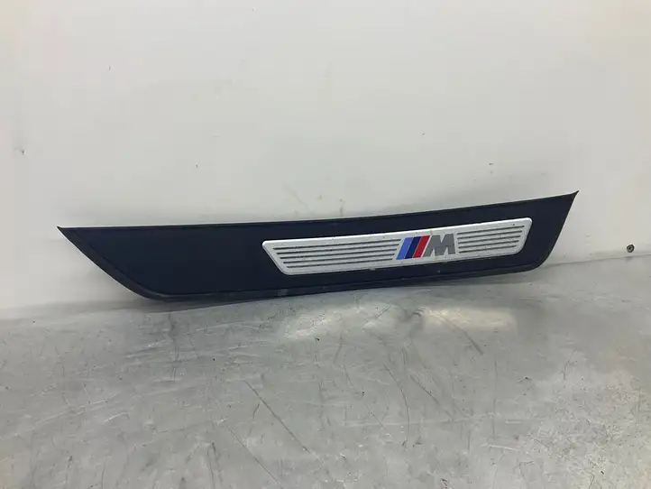 BMW 5 F10 F11 (2009 - 2016) 8050053 Внутренняя обшивка порога (комплект) — фото 9