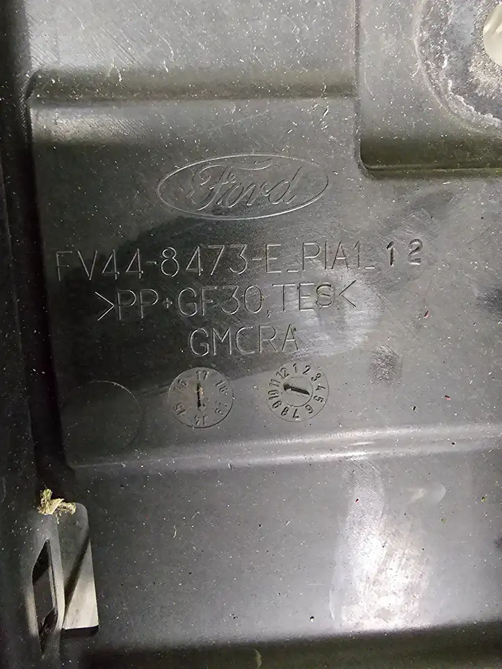 Ford Kuga II (2013 - 2019) FV448473E Дефлектор воздуха — фото 4