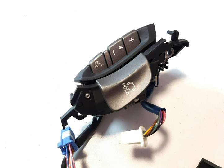 Lexus LS 460 (2006 - 2009)  6553A85 Кнопки рулевого колеса
