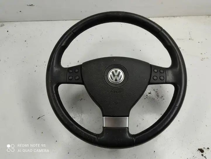 Volkswagen PASSAT B6 (2005 - 2010) Руль — фото 1