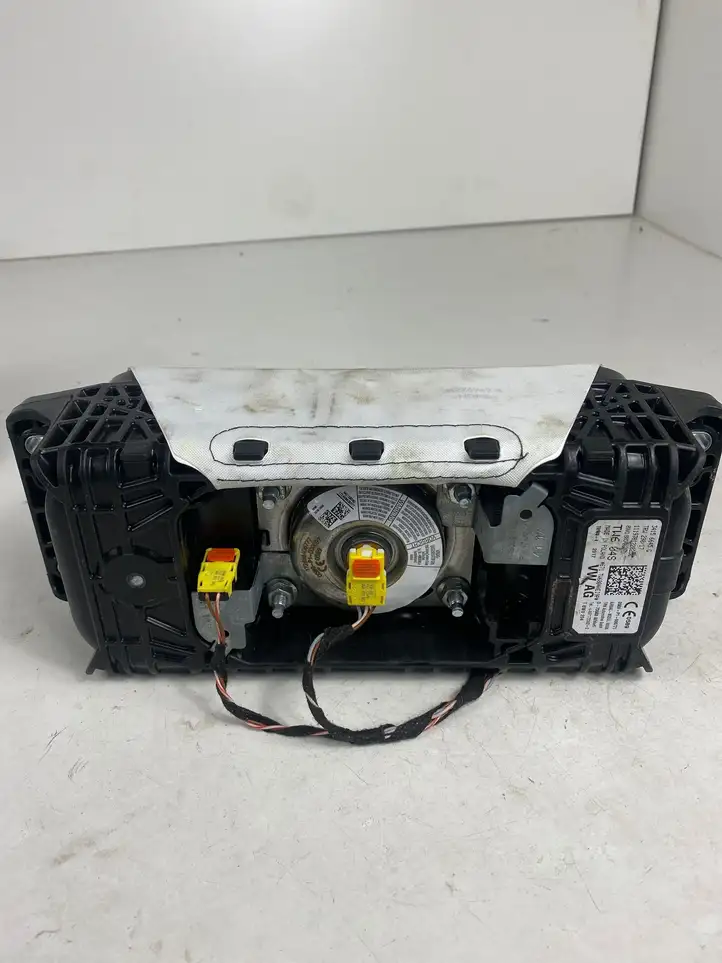 Audi A4 S4 B9 (2015 - 2019) 8W0880204D Подушка безопасности пассажира — фото 2