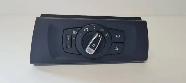 BMW 3 E92 E93 (2005 - 2014) Включатель фонарей — фото 1