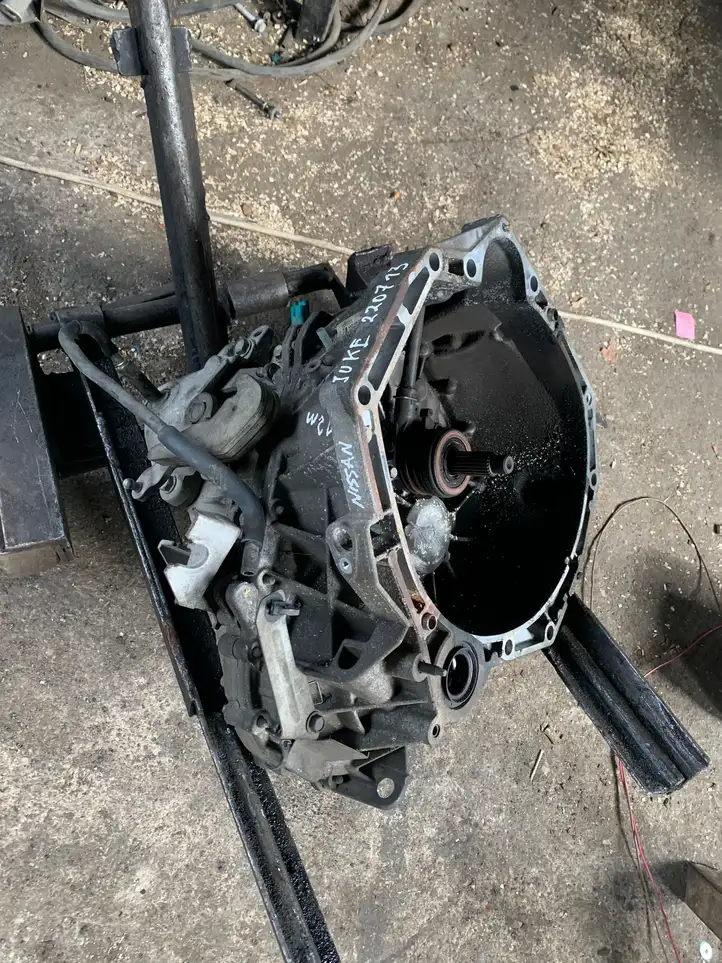 Nissan Juke I F15 (2010 - 2018) tl4120 Механическая коробка передач, 6 передач — фото 1