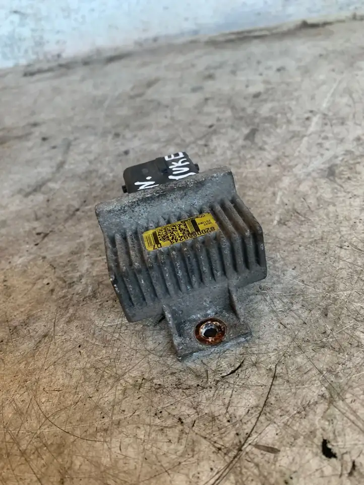 Nissan Juke I F15 (2010 - 2018) 8200859243 Реле накала свечей — фото 3