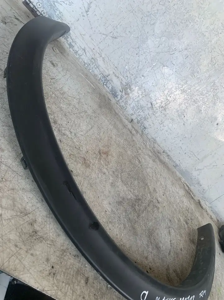 Nissan Juke I F15 (2010 - 2018) 638601ka6a Накладка колесной арки — фото 2