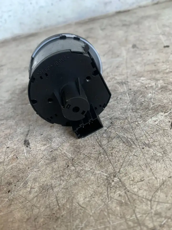 Seat Leon (5F) (2012 - 2019) 5g0941431 Включатель фонарей — фото 3