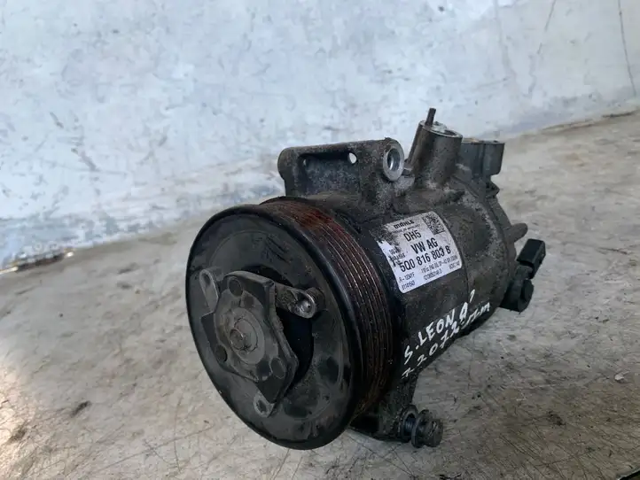 Seat Leon (5F) (2012 - 2019) 5q0816803 Компрессор (насос) кондиционера воздуха — фото 1
