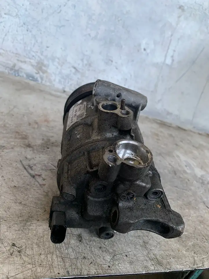 Seat Leon (5F) (2012 - 2019) 5q0816803 Компрессор (насос) кондиционера воздуха — фото 3