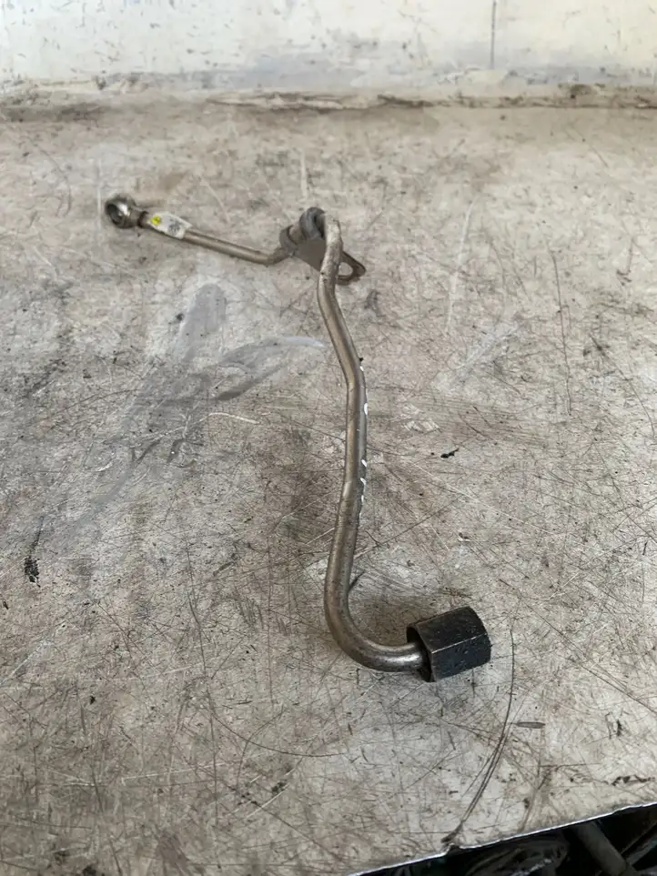 Seat Leon (5F) (2012 - 2019) 04l145771j Трубки масляной системы — фото 1