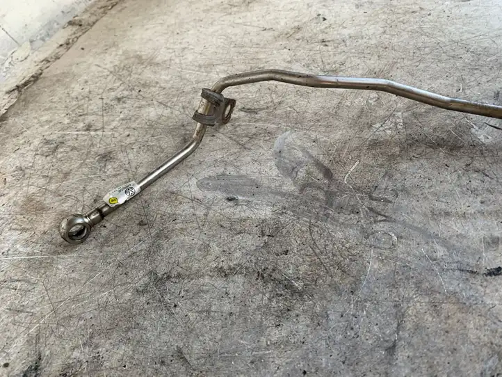 Seat Leon (5F) (2012 - 2019) 04l145771j Трубки масляной системы — фото 2