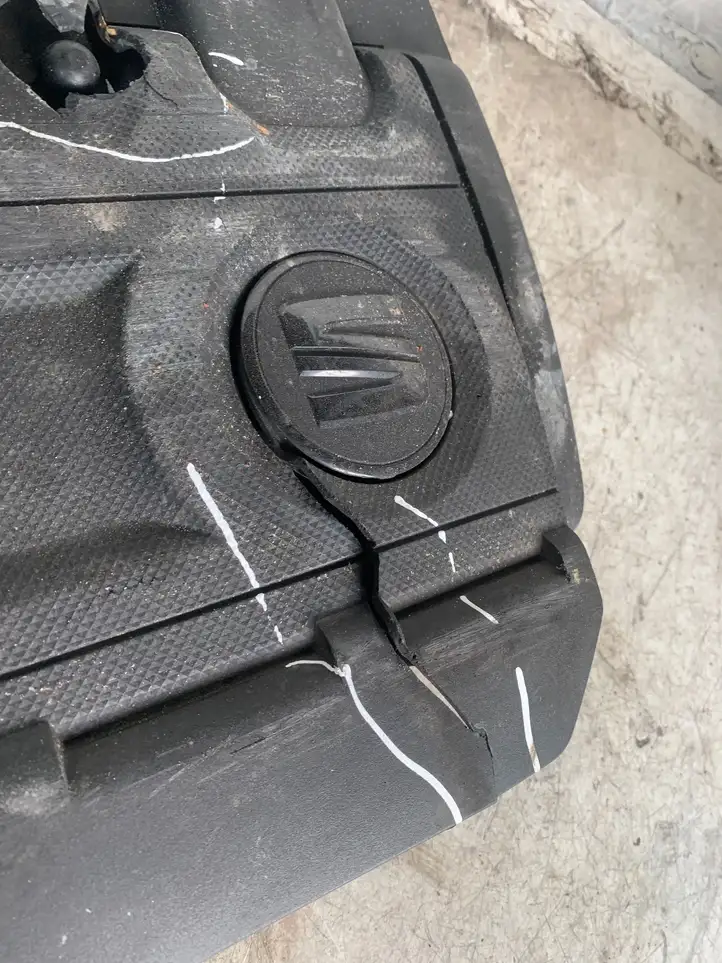 Seat Leon (5F) (2012 - 2019) Крышка двигателя декоративная — фото 3