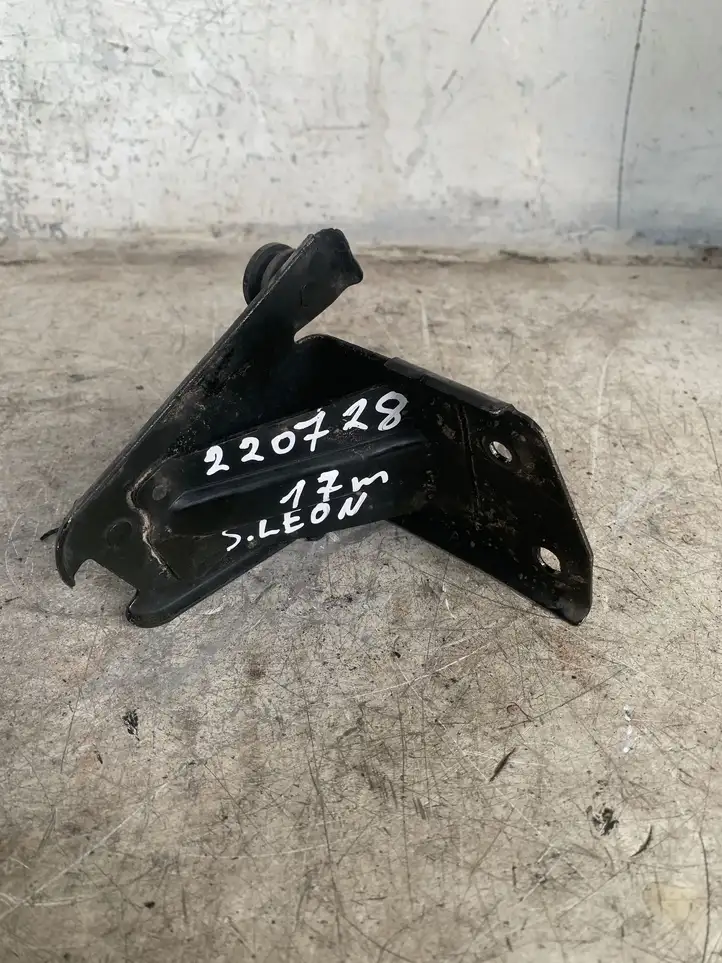 Seat Leon (5F) (2012 - 2019) Кронштейн блока ABS — фото 2