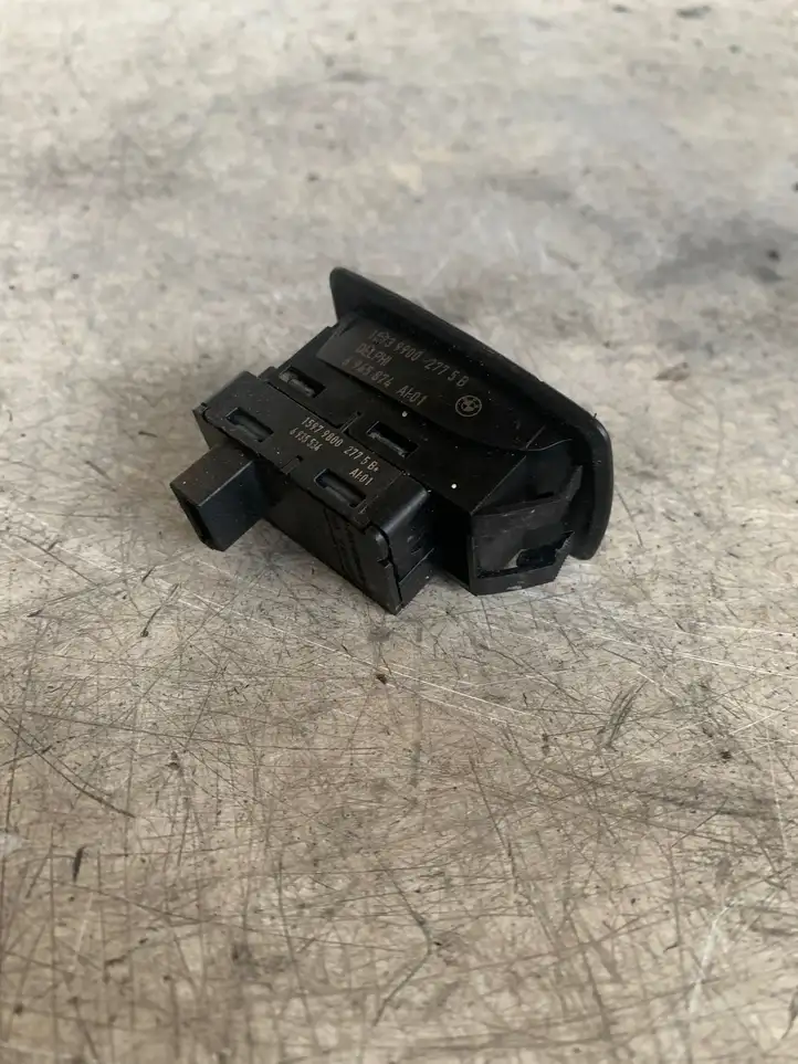 BMW 3 E90 E91 (2005 - 2012) 6945874 Кнопка стеклоподъемников — фото 1