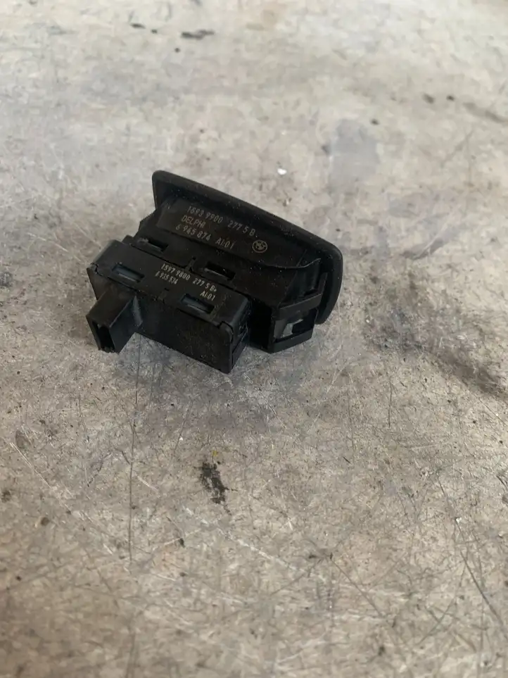 BMW 3 E90 E91 (2005 - 2012) 6945874 Кнопка стеклоподъемников — фото 1