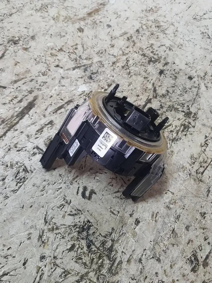 Audi A4 S4 B7 8E 8H (2004 - 2009) 4e0953541 Контактное кольцо SRS — фото 1