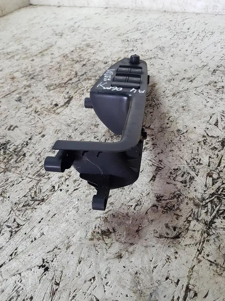 Audi A4 S4 B7 8E 8H (2004 - 2009) Кнопка стеклоподъемников — фото 2