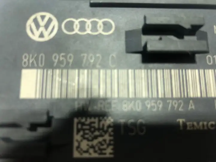 Audi A4 S4 B8 8K (2007 - 2011) 8K0959792A Блок управления дверью — фото 2