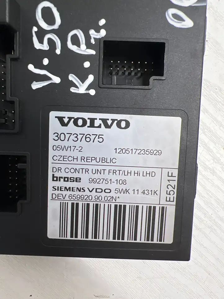 Volvo V50 (2004 - 2008) 30737675 Стеклоподъемник передней двери — фото 2