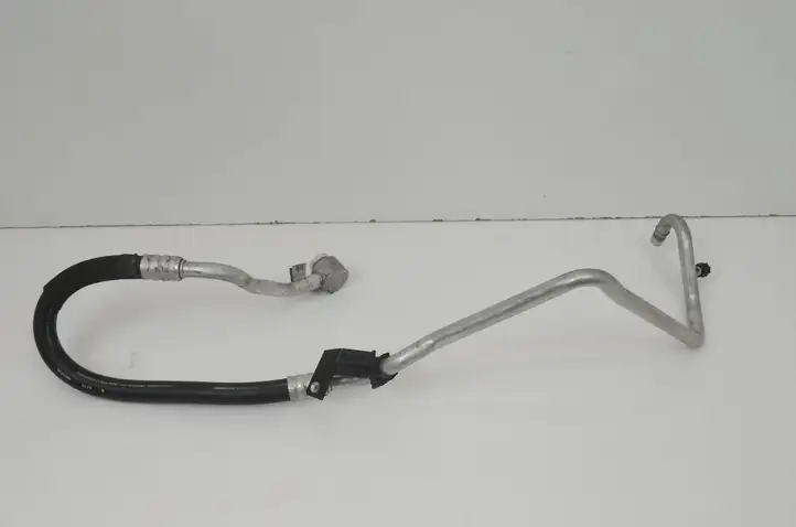 Audi A4 S4 B8 8K (2011 - 2015) 8K0260707T Трубки и шланги кондиционера — фото 1