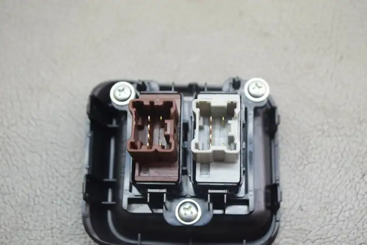 Nissan Juke I F15 (2010 - 2018) 969881KK1A Включатель обогрева — фото 9