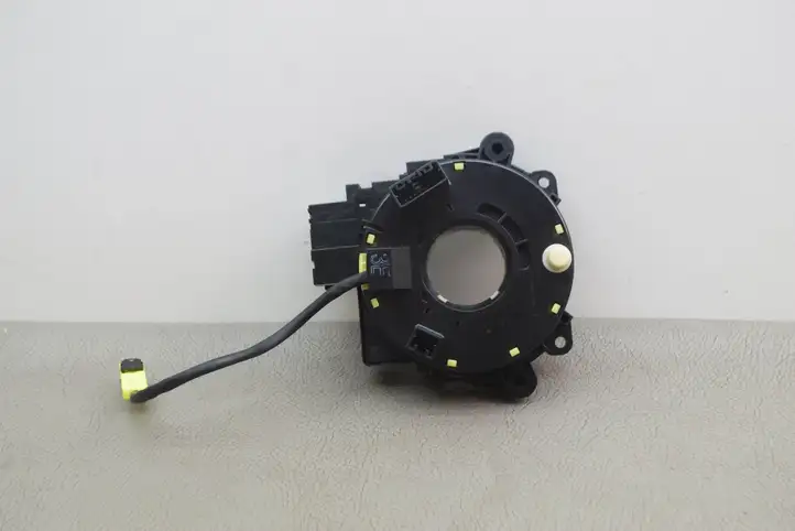 Nissan Juke I F15 (2010 - 2018) 177248D Контактное кольцо SRS — фото 1