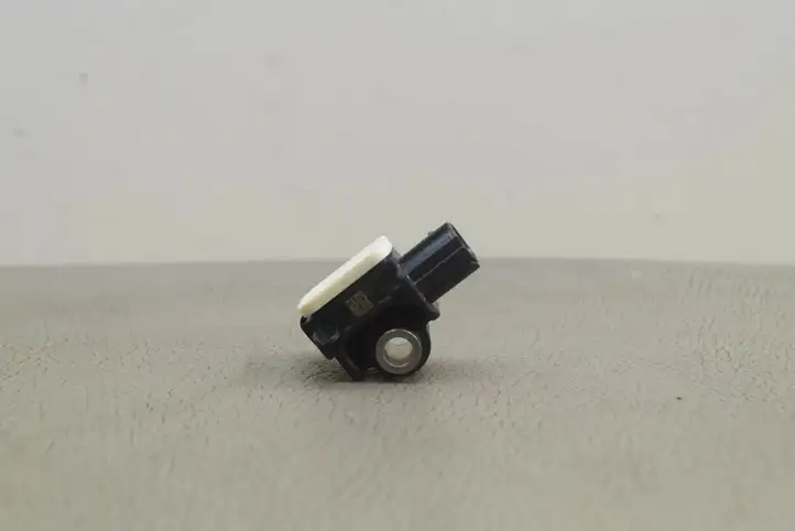 Nissan Juke I F15 (2010 - 2018) 988303JA0A Датчик удара SRS — фото 4